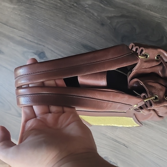 Cole Haan G Series Brown Leather Gold Pocket Shoulder Bag - Picture 8 of 12